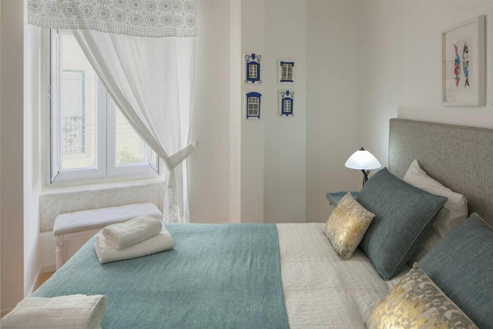Central Turquoise Studio Apartment Lisbon Exterior photo